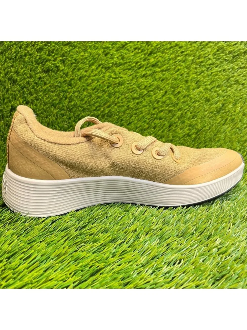 Allbirds Wool Runner Protect Womens Size 8.5 Stony Beige Running Shoes Sneakers